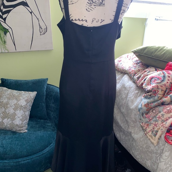 Black Lucy Dress - Picture 2 of 2